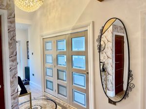 Hallway- click for photo gallery